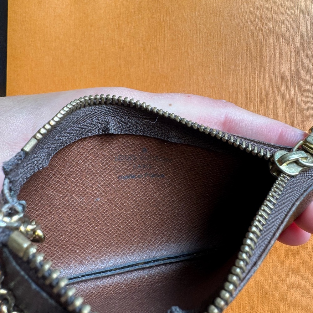 Louis Vuitton Monogram Canvas Key Pouch - Picture 6 of 6